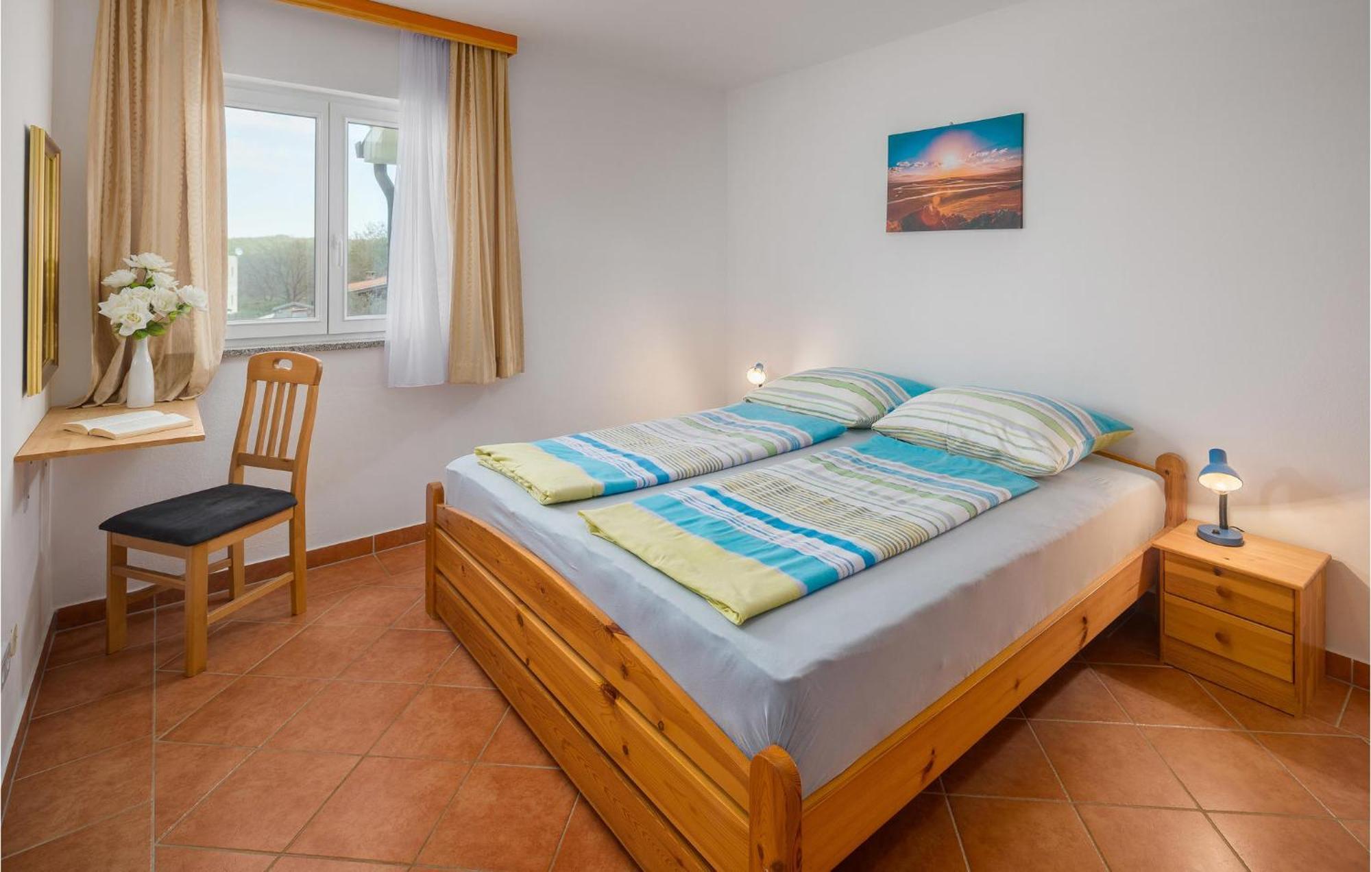 1 Bedroom Beautiful Apartment In Poreč Buitenkant foto